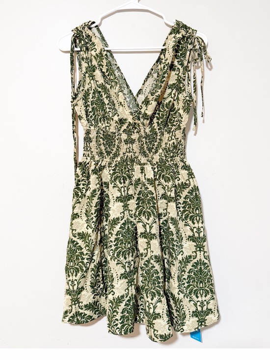 Cupshe Dresses & Skirts - Cupshe green paisley cover up mini dress size small new